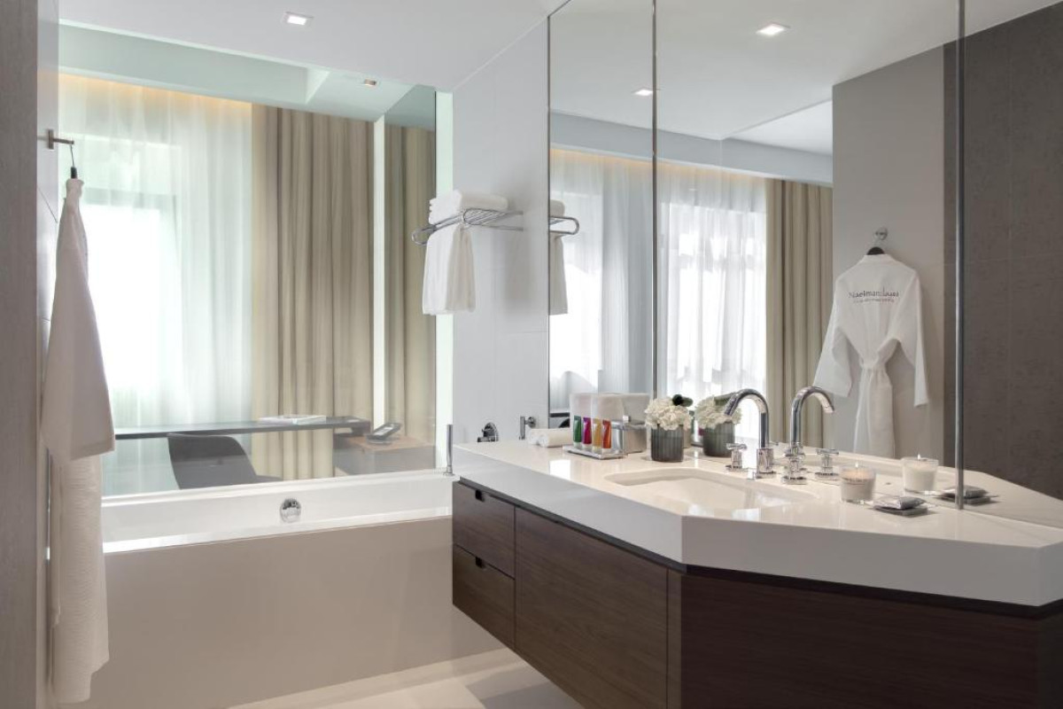 Manzil Downtown by Vida