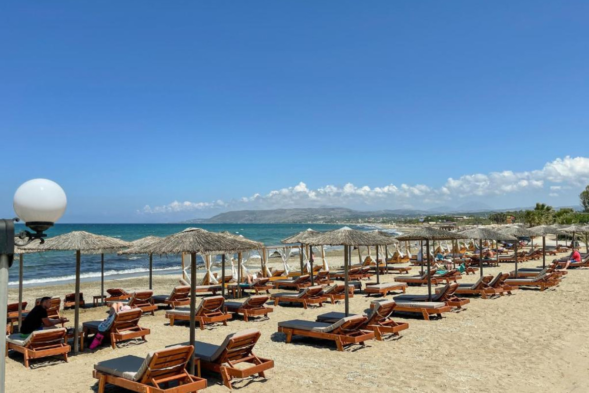 Mare Blue & Suites, Adults 16+ Hotel