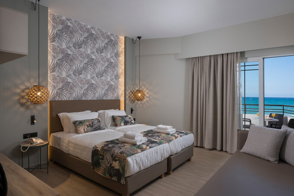 MARE BLUE SUITES Adults only 16+