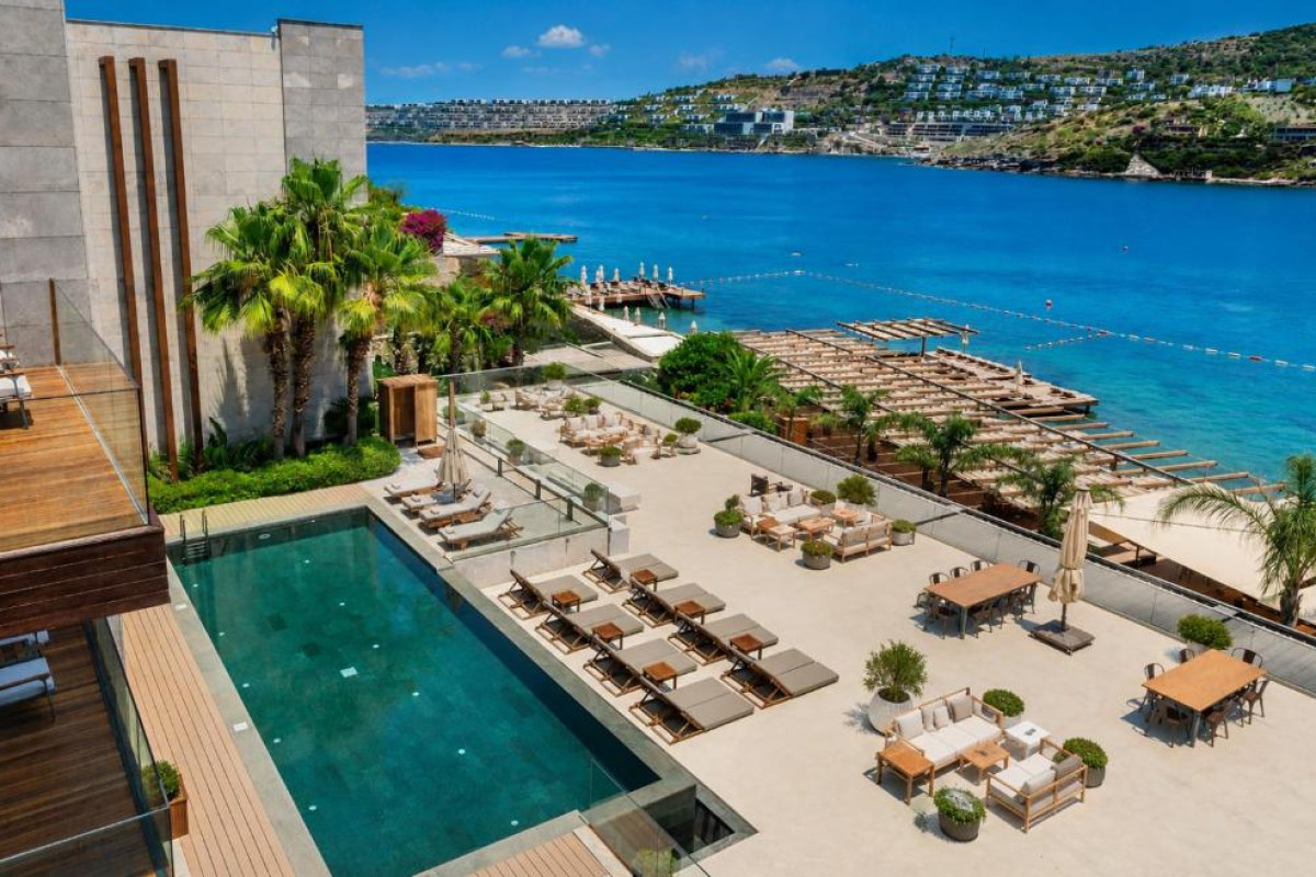 MARE DELUXE RESIDENCE VILLAS