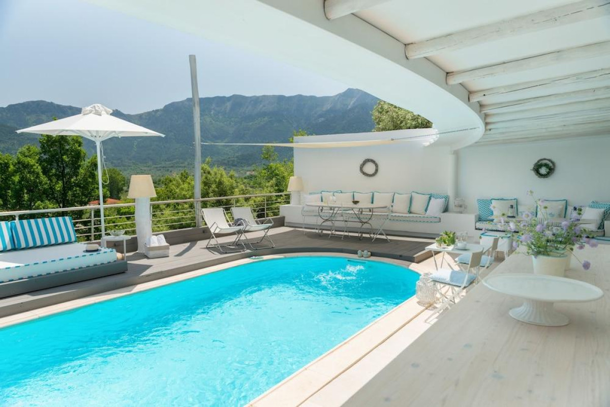 Mare Monte Small Boutique Hotel