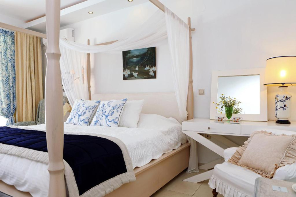Mare Monte Small Boutique Hotel
