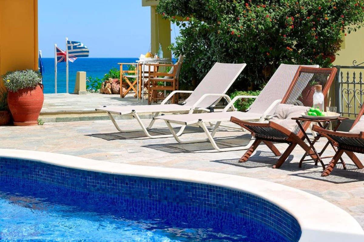 Marelina Villas Panormo