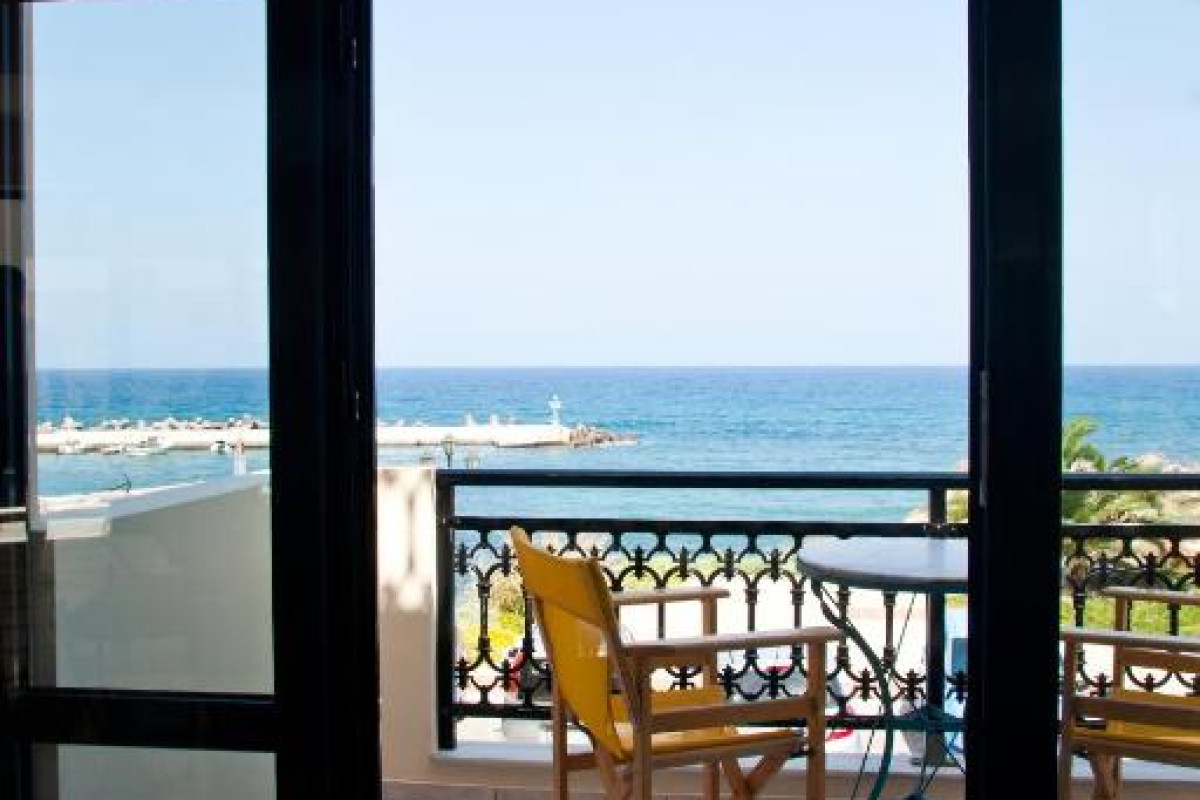 Marelina Villas Panormo