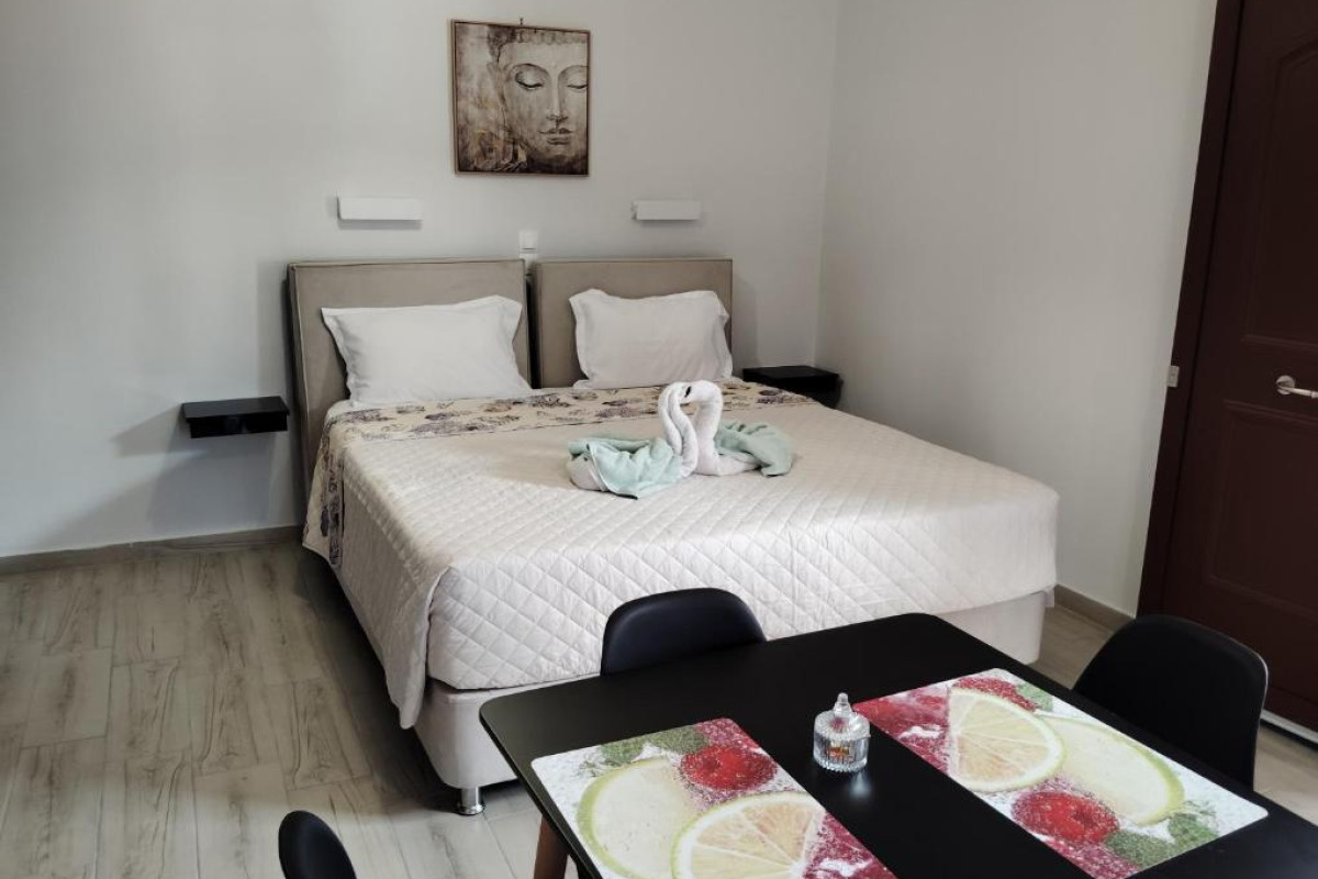 Maria Apartments Lourdata