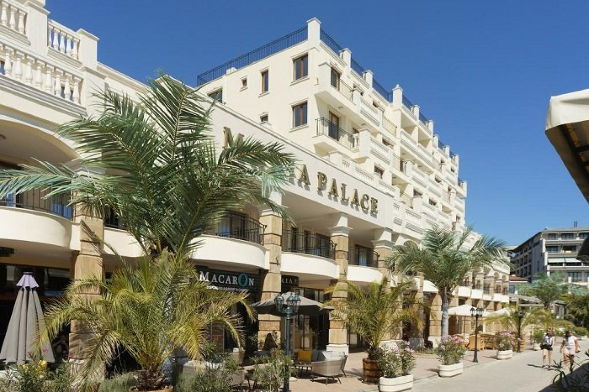 MARIA PALACE