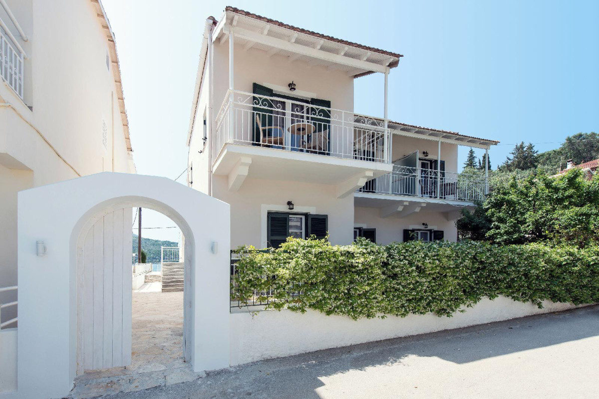 Marika Apartments