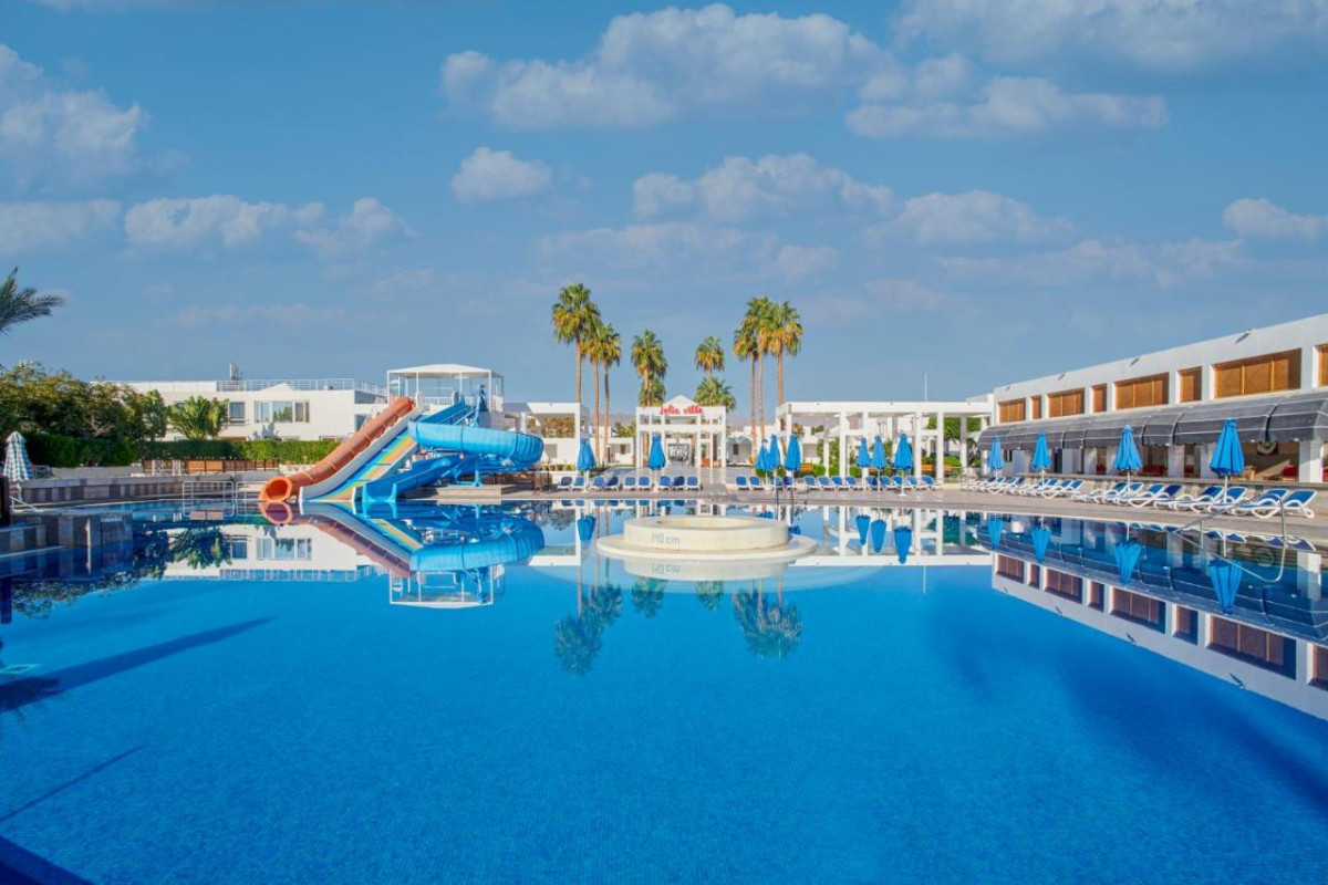 JOLIE VILLE RESORT & CASINO