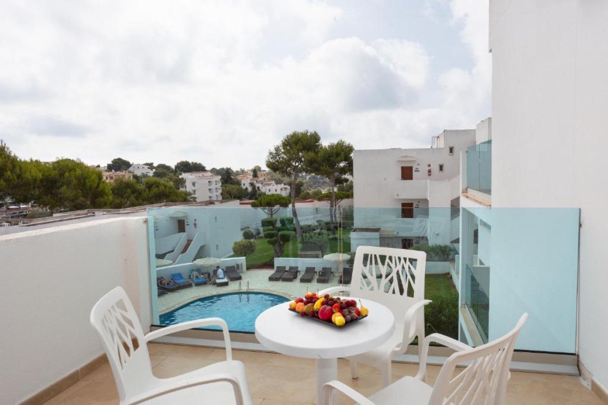 MarSenses Ferrera Blanca Hotel Family