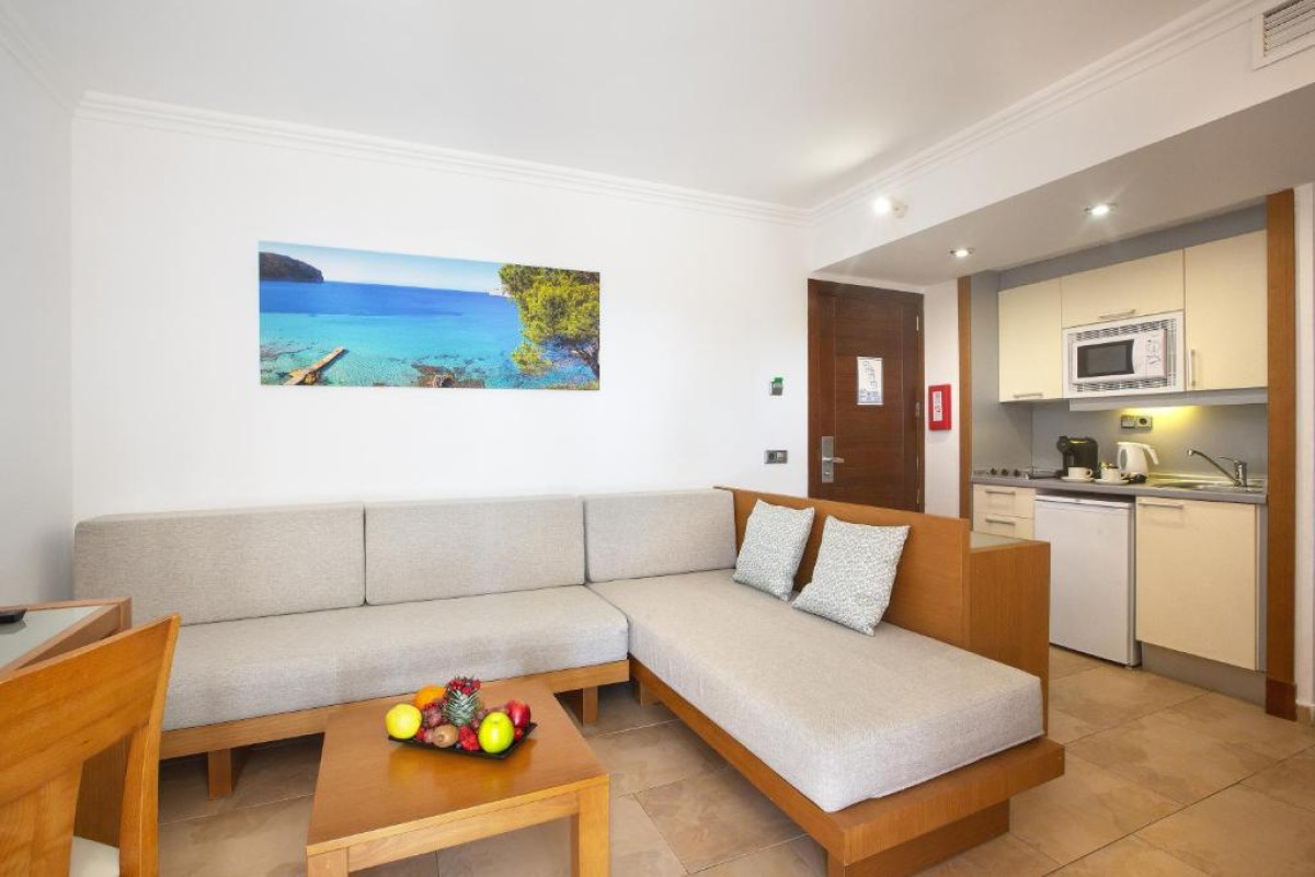 MarSenses Ferrera Blanca Hotel Family