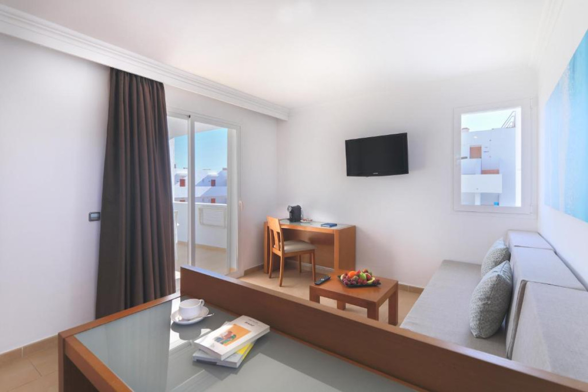 MarSenses Ferrera Blanca Hotel Family