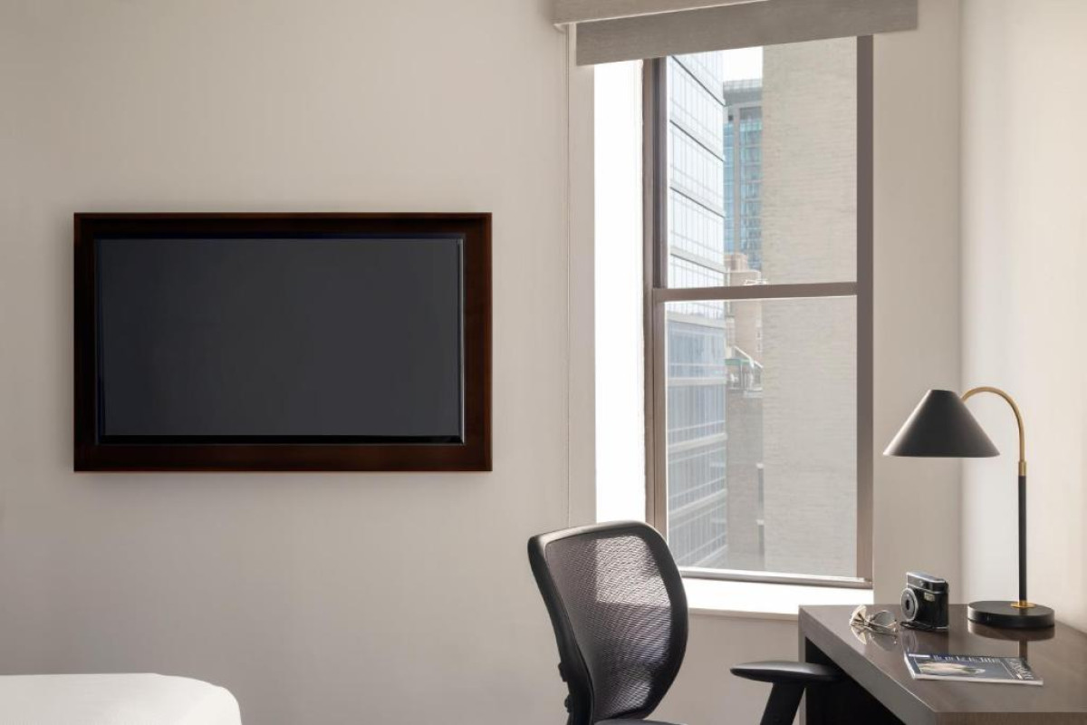 Martinique New York on Broadway, Curio Collection by Hilton
