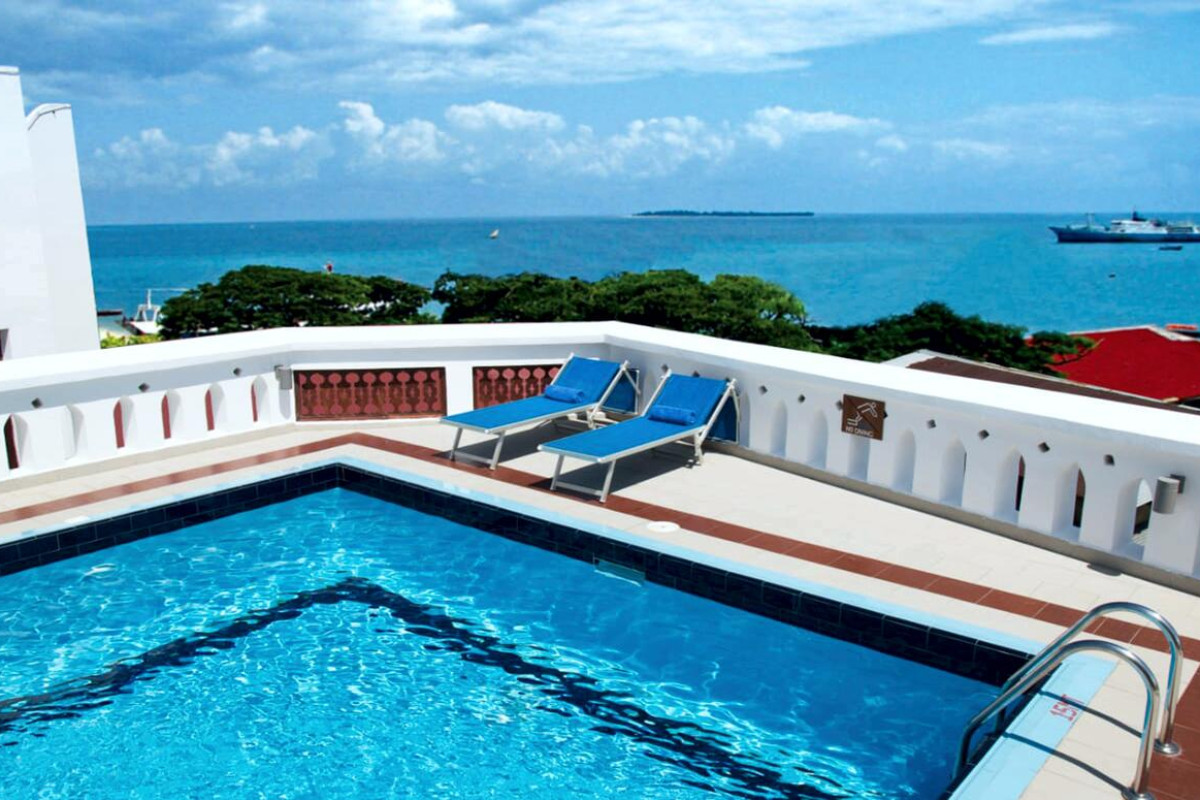 Maru Maru Hotel
