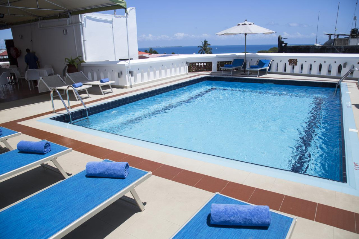 Maru Maru Hotel