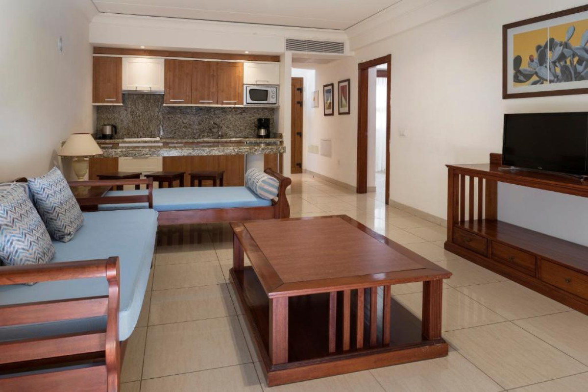 Marylanza Suites and Spa