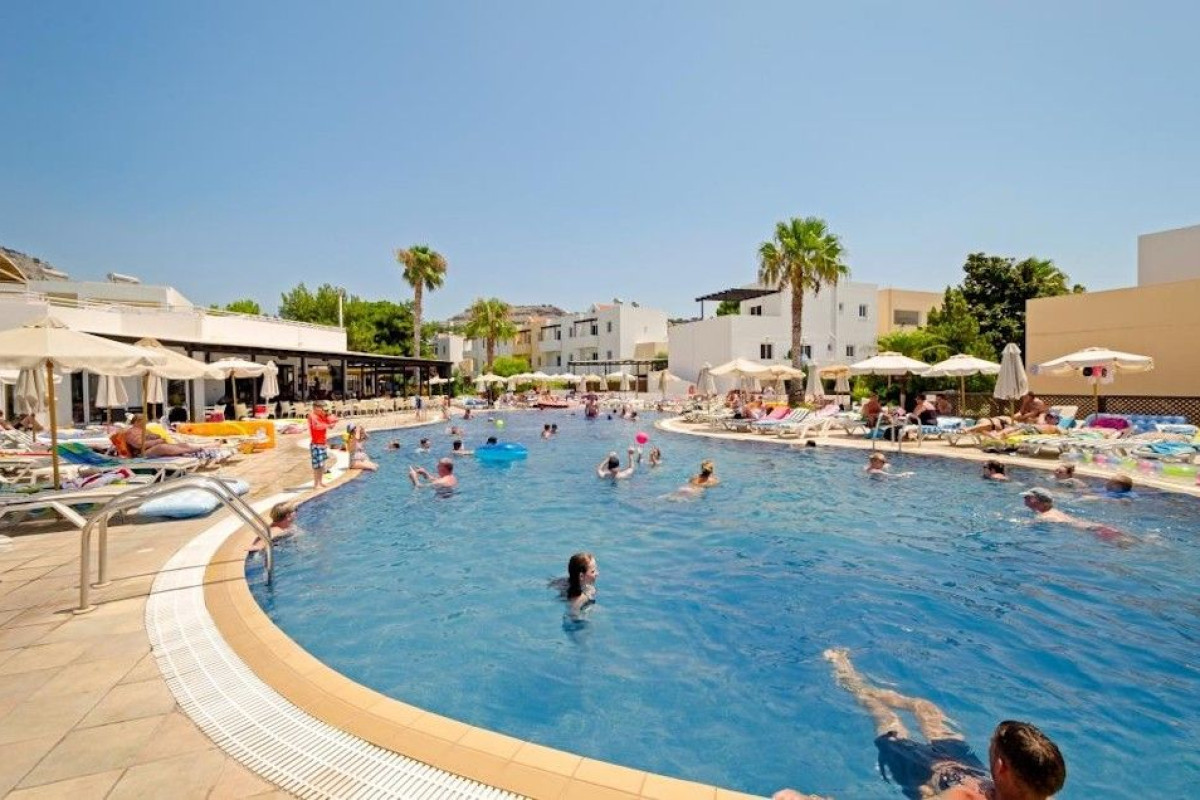 MATINA PEFKOS APARTHOTEL