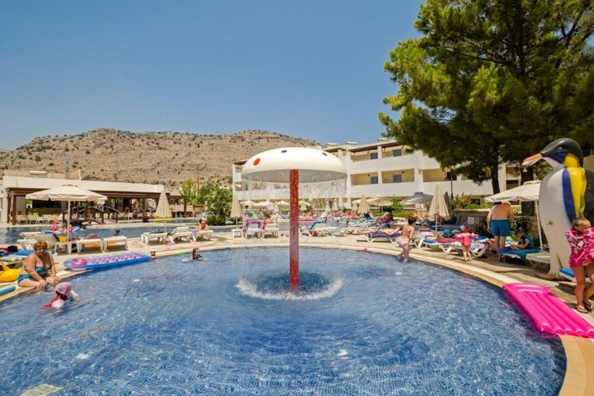 MATINA PEFKOS APARTHOTEL
