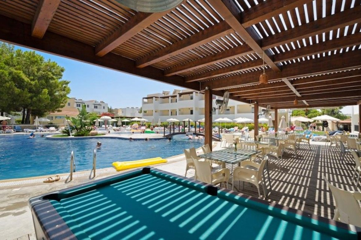 MATINA PEFKOS APARTHOTEL