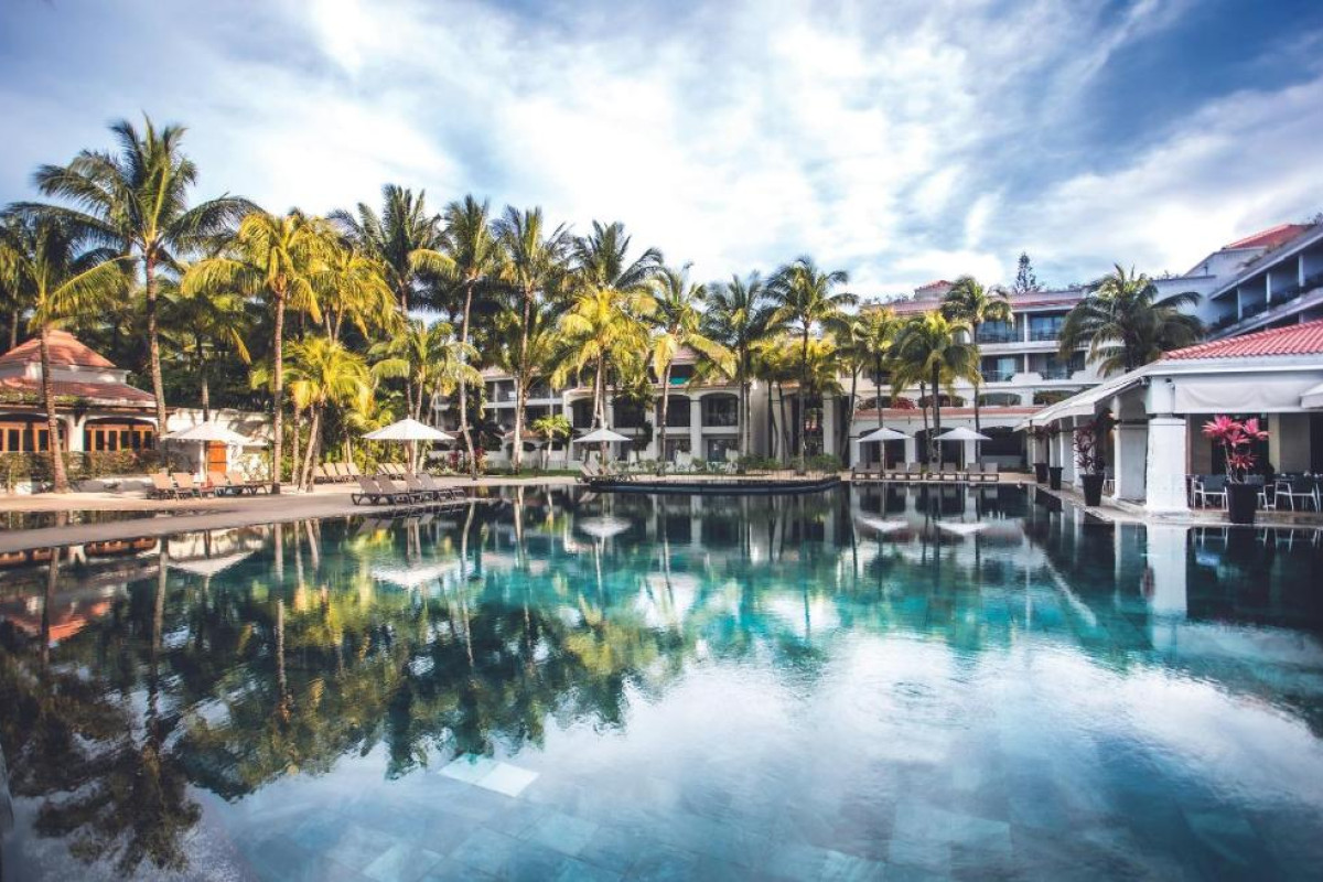 Mauricia Beachcomber Resort and Spa