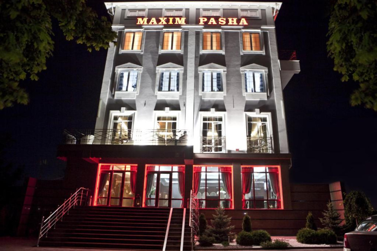 Maxim Pasha Hotel