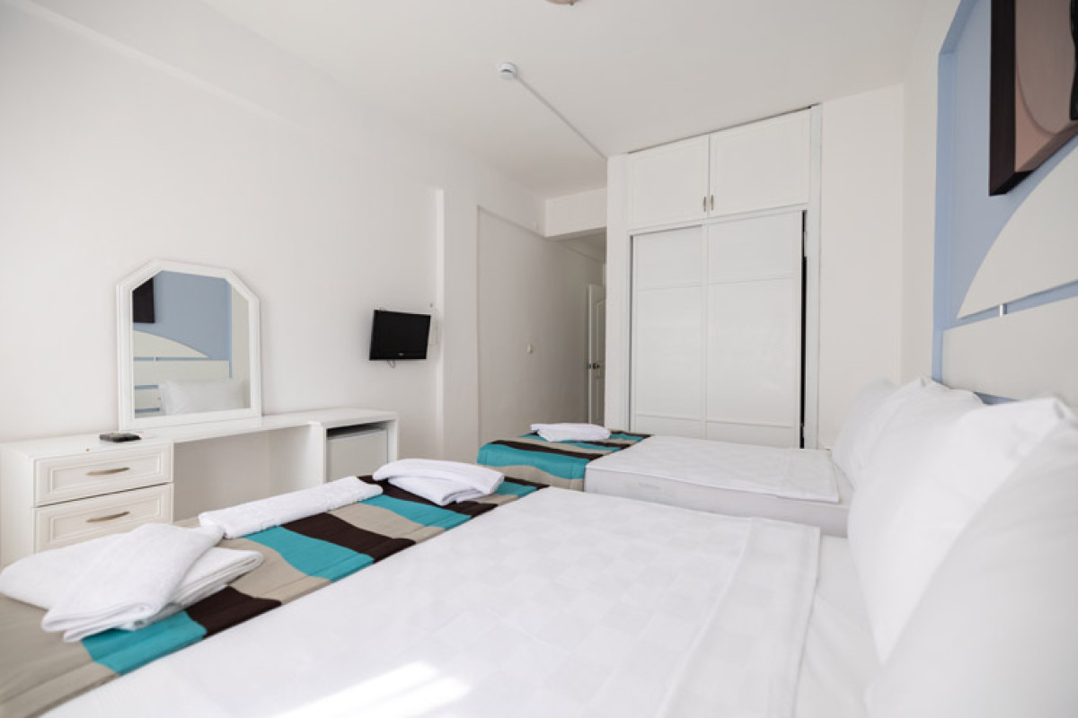 MaxSea Beach Hotel