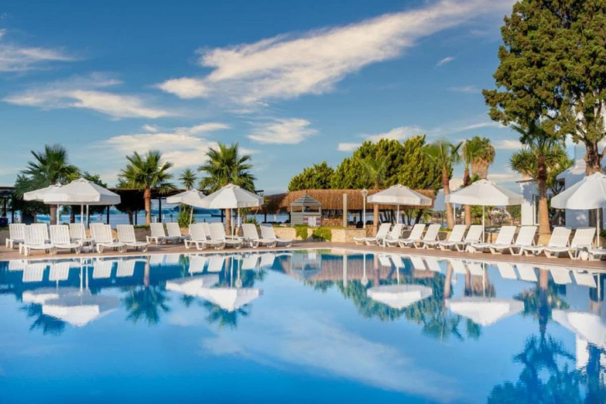 MAYA WORLD DIDYMA HOTEL