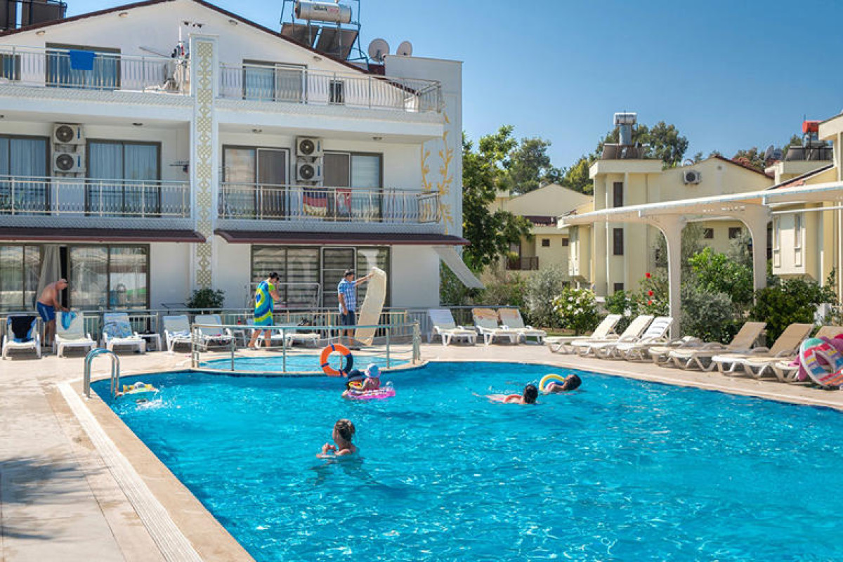 Maya World Park Hotel