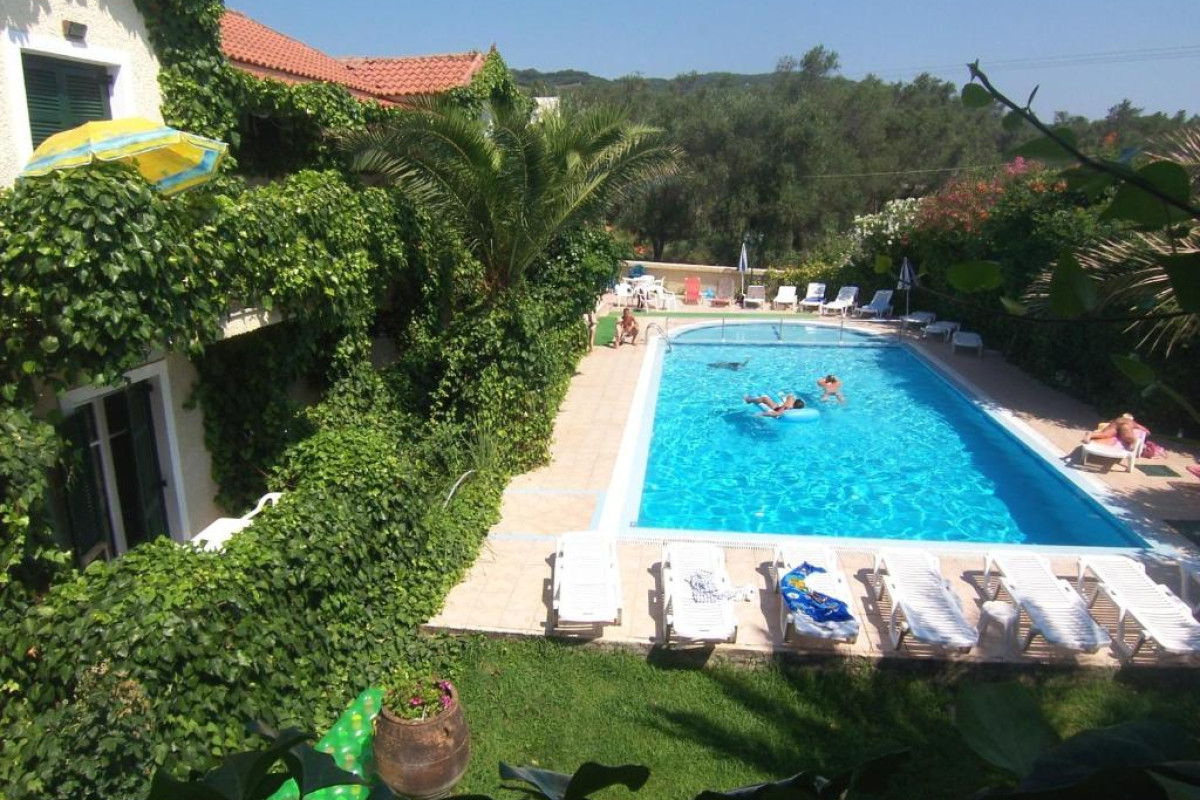 Mayflower Apartments Corfu