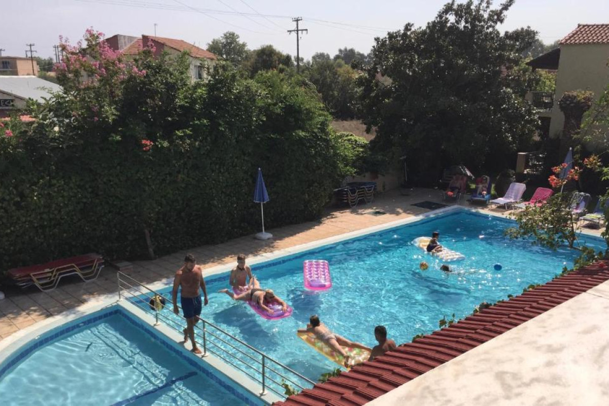 Mayflower Apartments Corfu