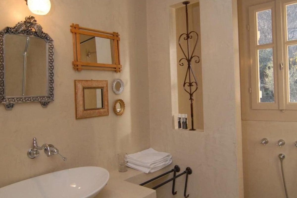 Mazaraki Guesthouse