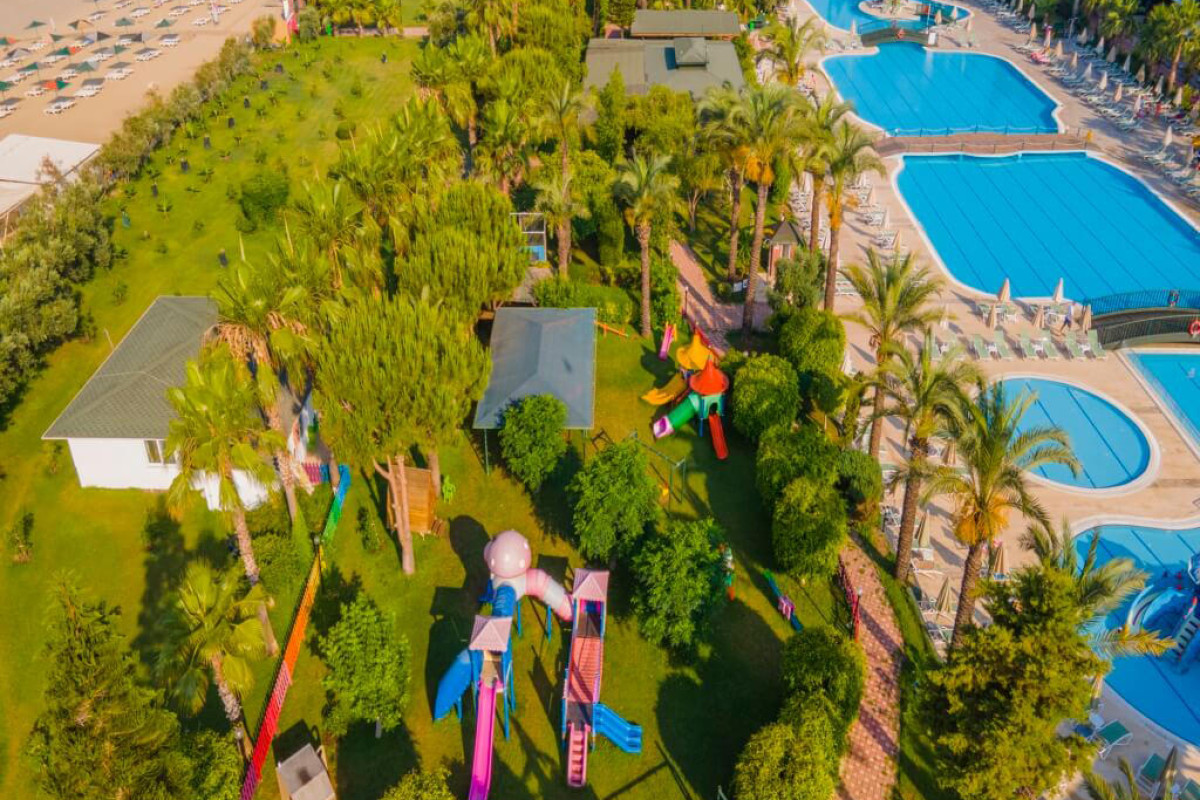 M.C. ARANCIA RESORT HOTEL