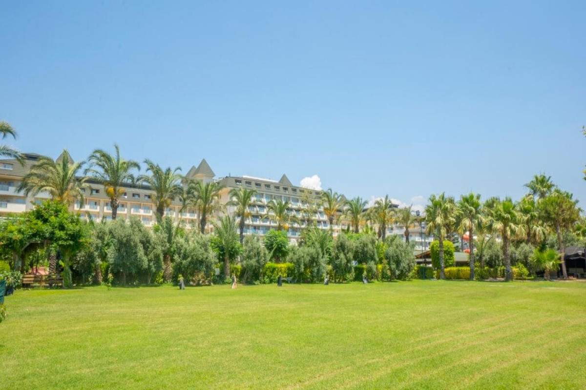 M.C. ARANCIA RESORT HOTEL