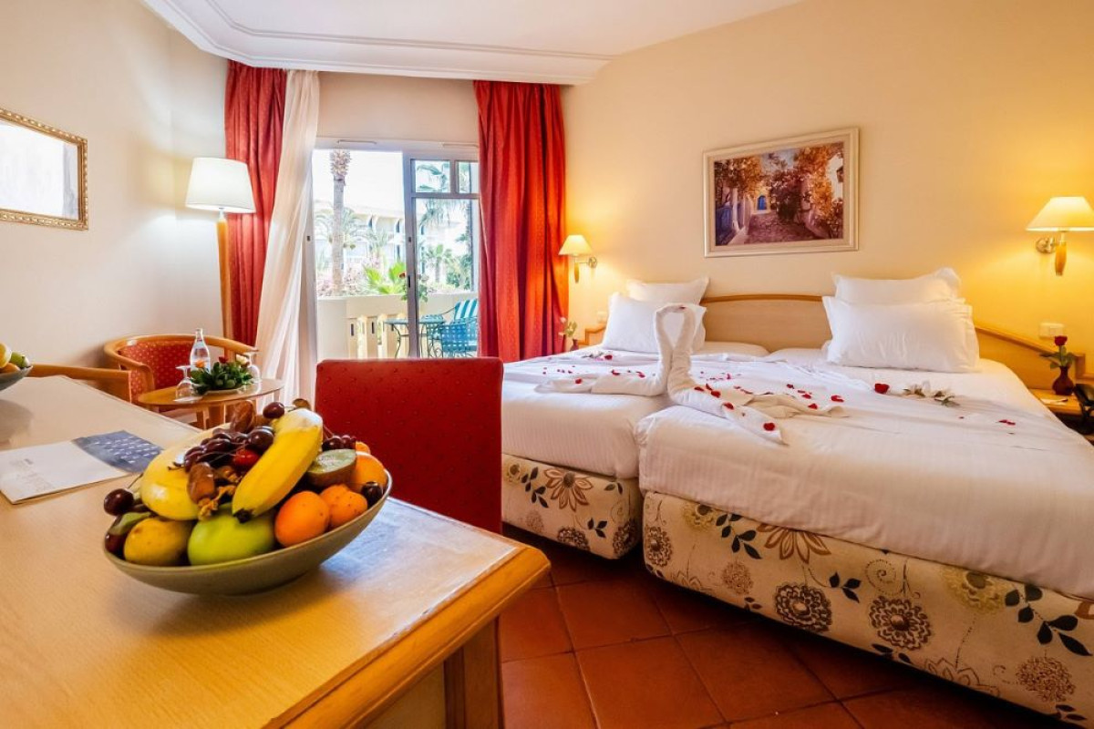 MEDINA BELISAIRE & THALASSO