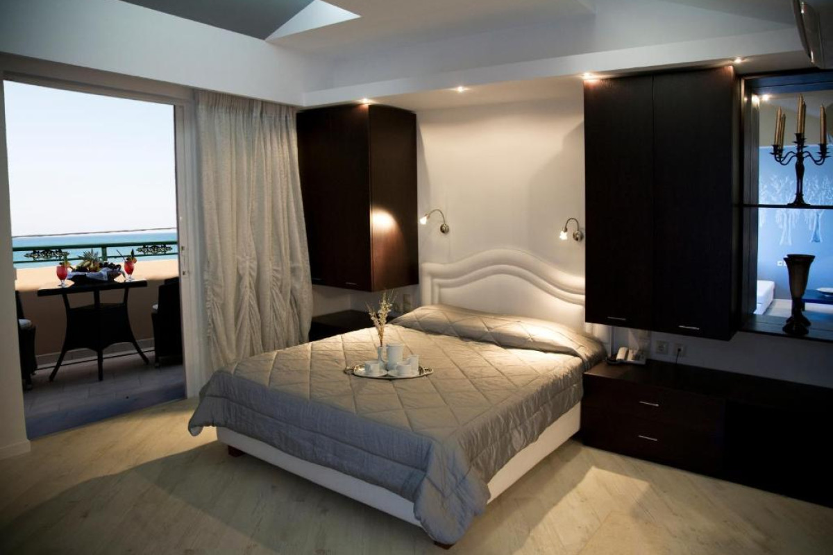 MEDITERRANEAN BEACH RESORT - LAGANAS