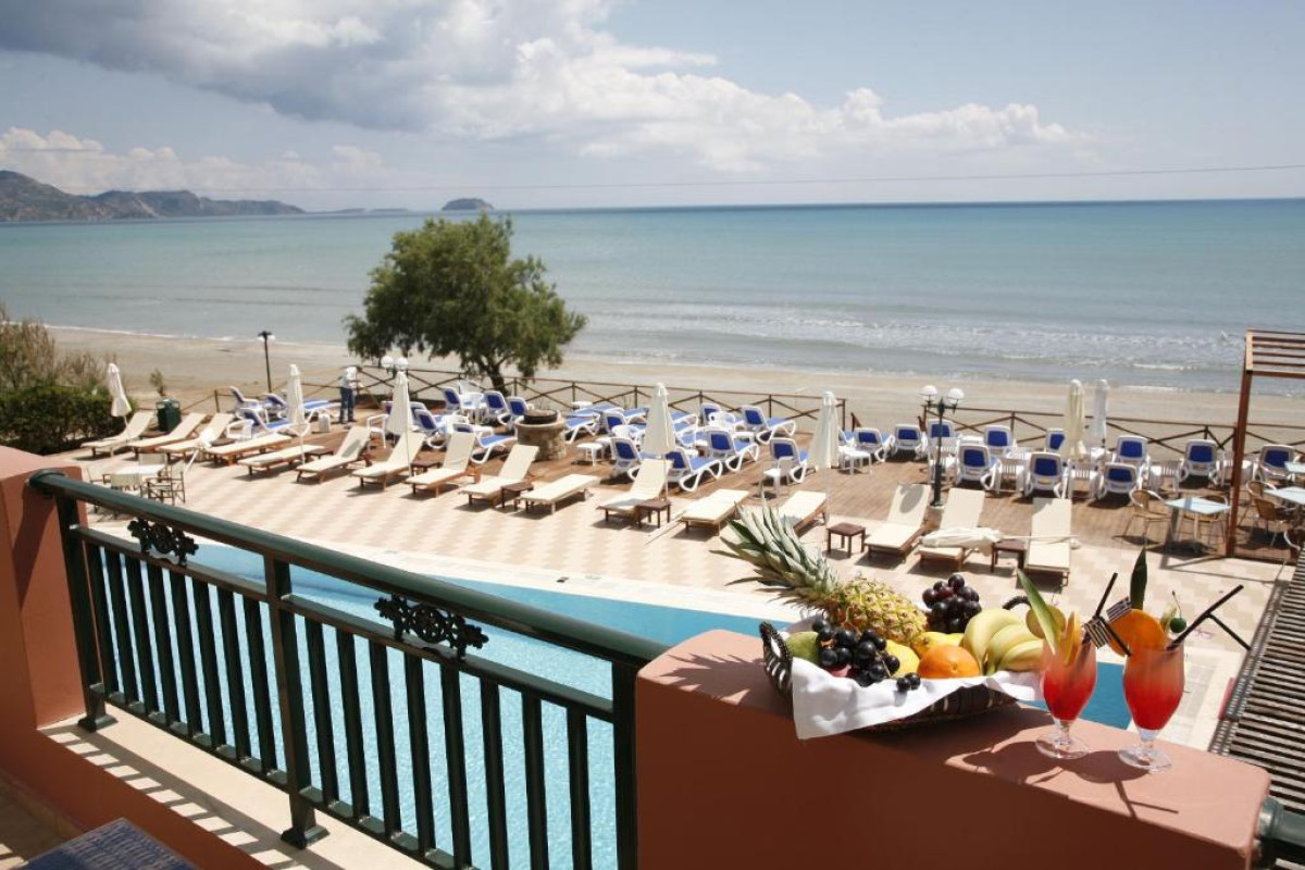 MEDITERRANEAN BEACH RESORT - LAGANAS