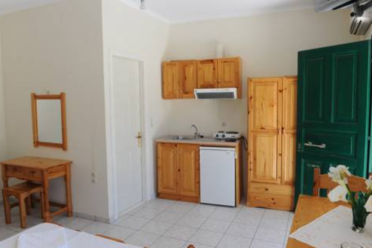 MEDITERRANEO STUDIO