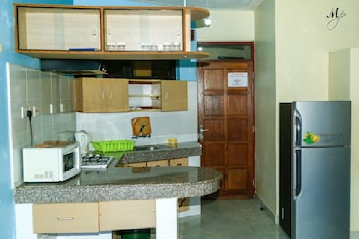 MEI PLACE APARTMENTS