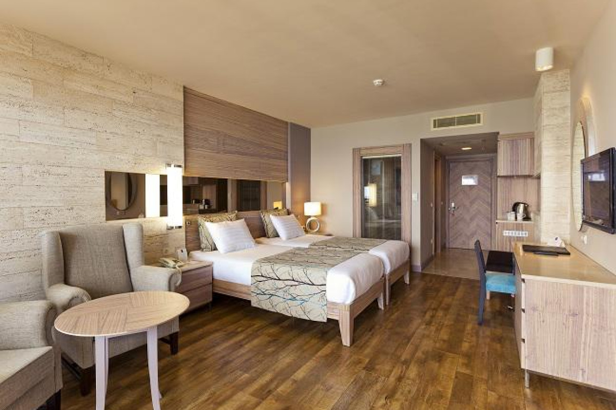 MELAS RESORT HOTEL