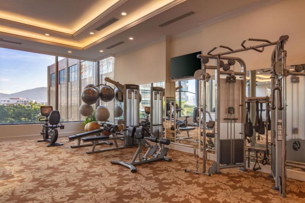 Melia Vinpearl Danang Riverfront