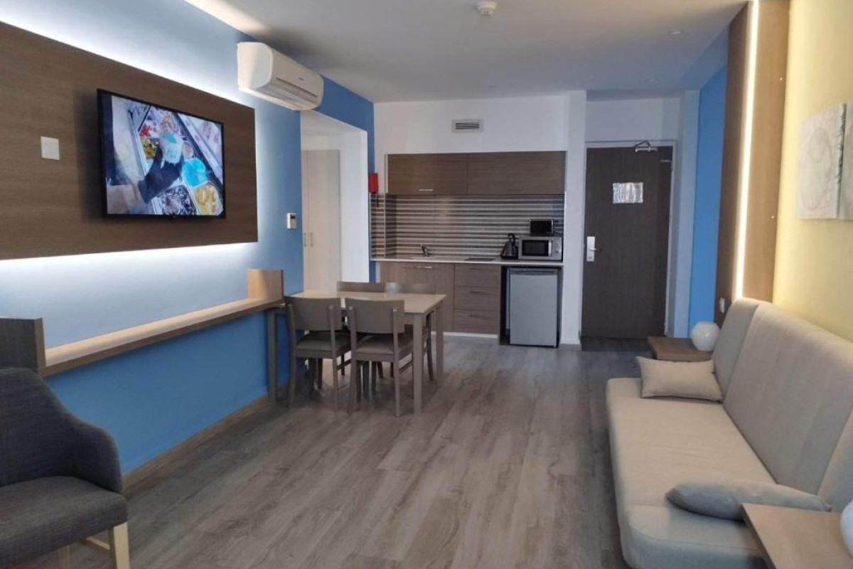 Hotel Melini Suites