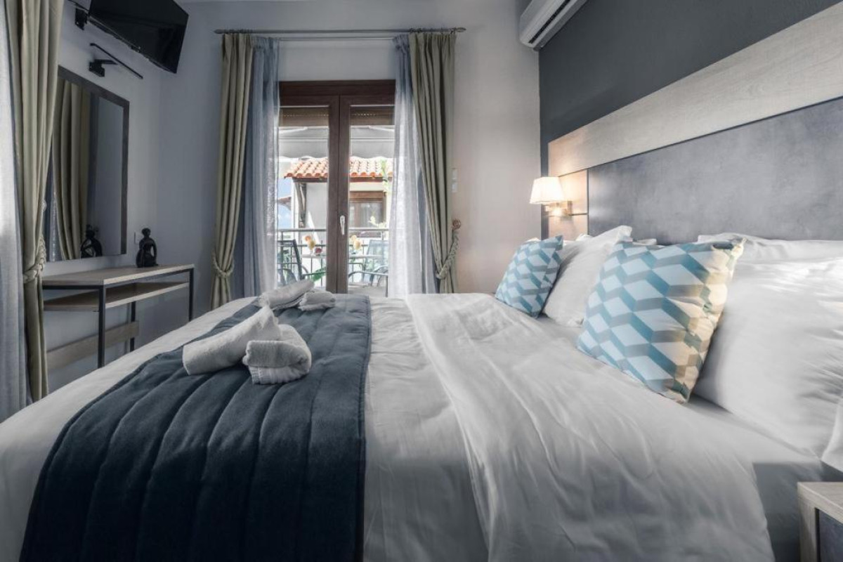 Meliton Inn Hotel and Suites