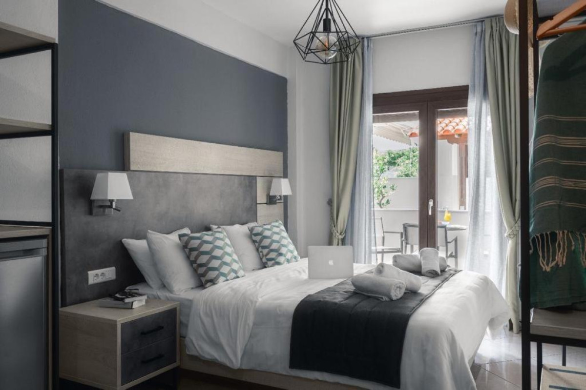 Meliton Inn Hotel and Suites
