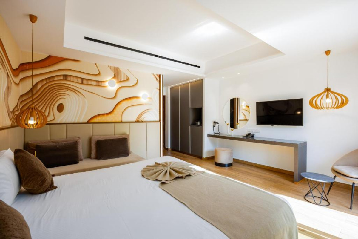 Melpo Antia Hotel & Suites