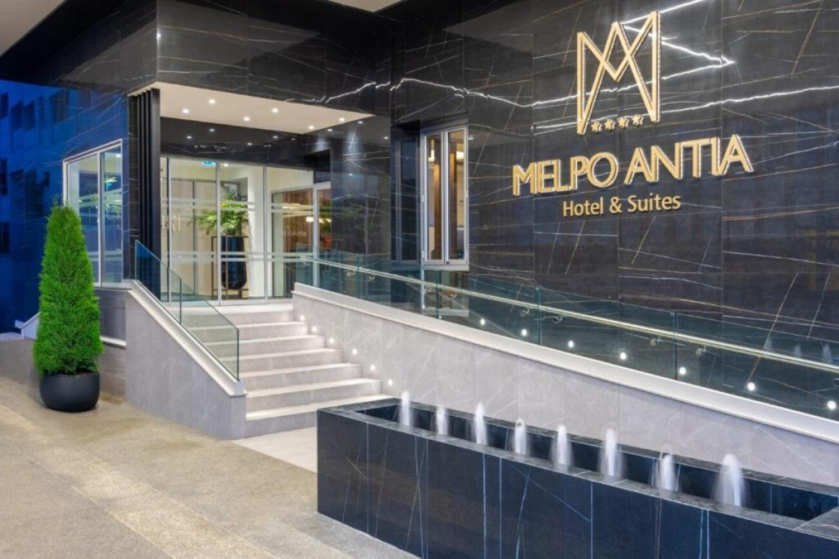Melpo Antia Hotel & Suites