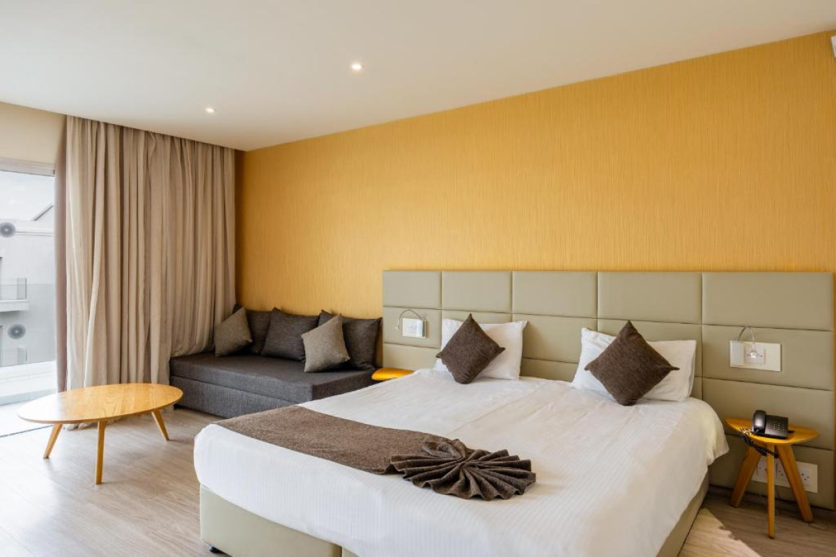 Melpo Antia Hotel & Suites