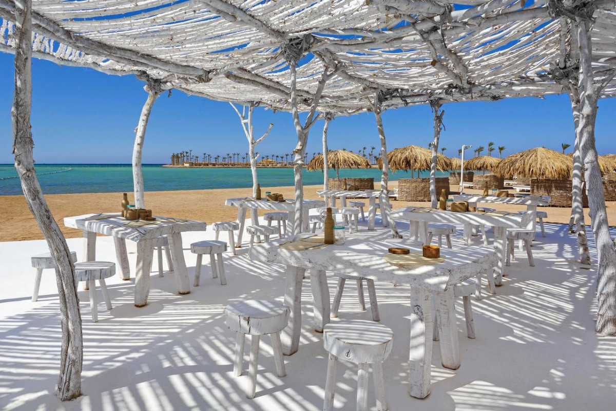 MERAKI RESORT (ADULTS ONLY +16)