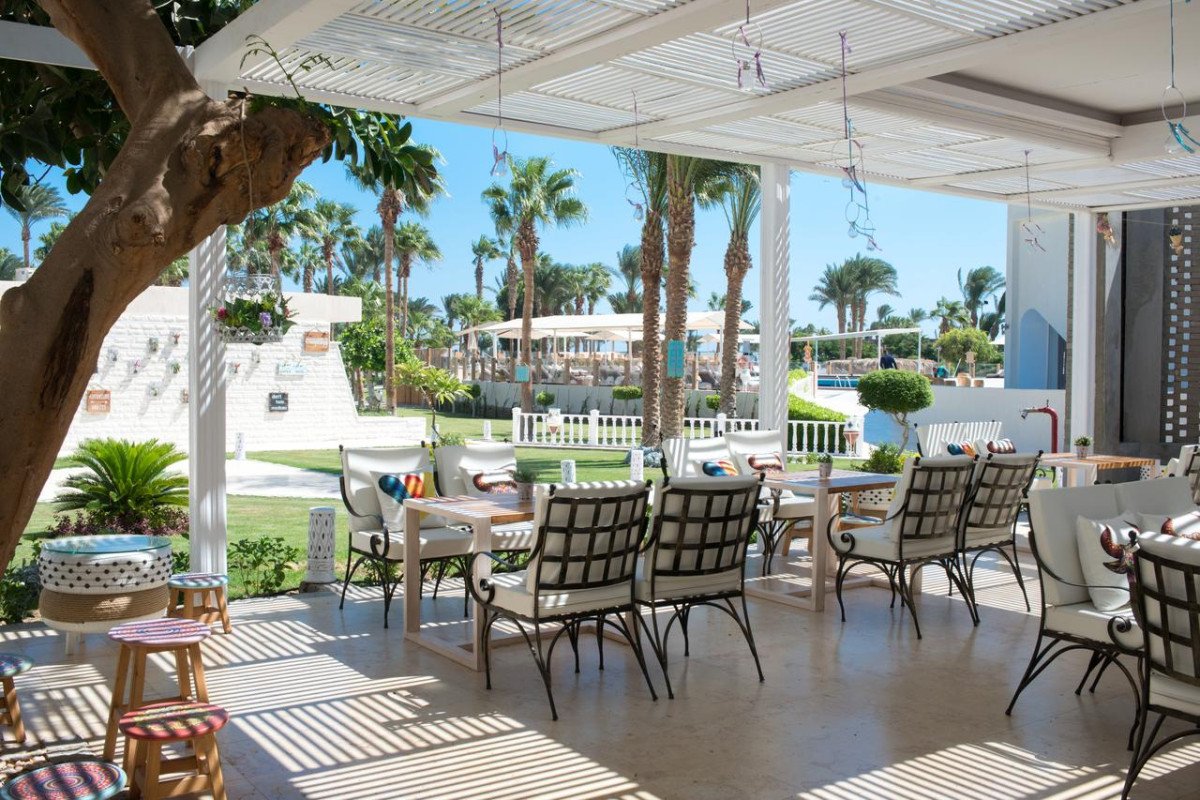 MERAKI RESORT (ADULTS ONLY +16)