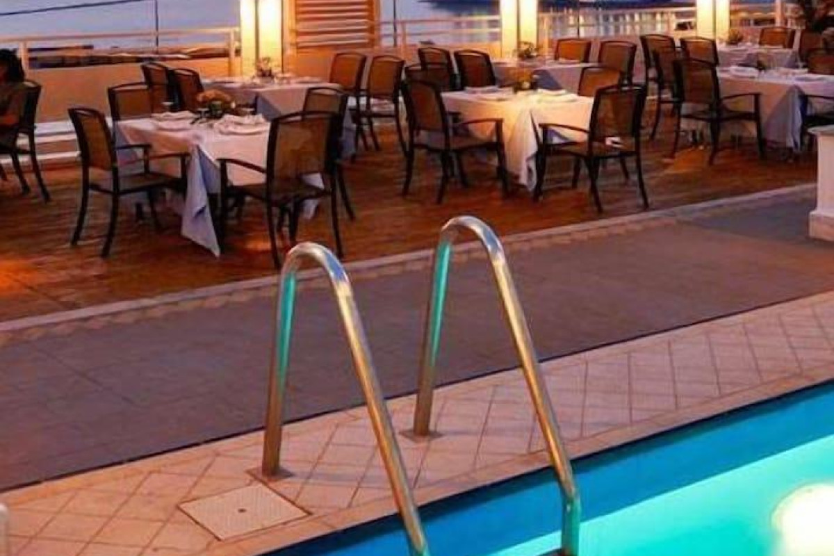 Mercure Patras Astir