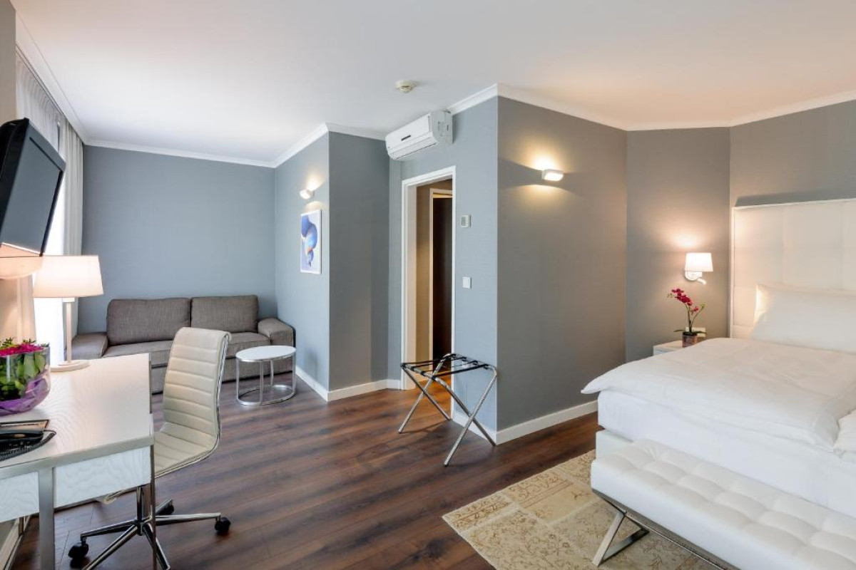 Mercure Raphael