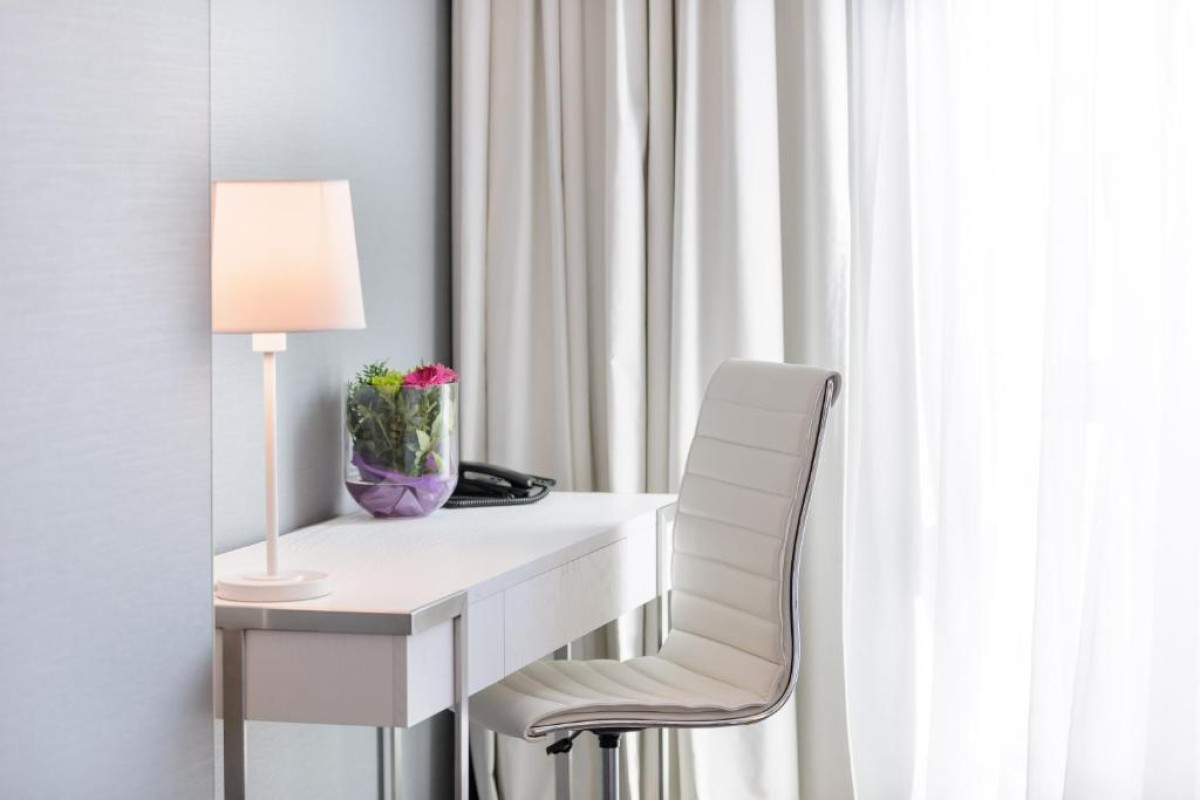 Mercure Raphael